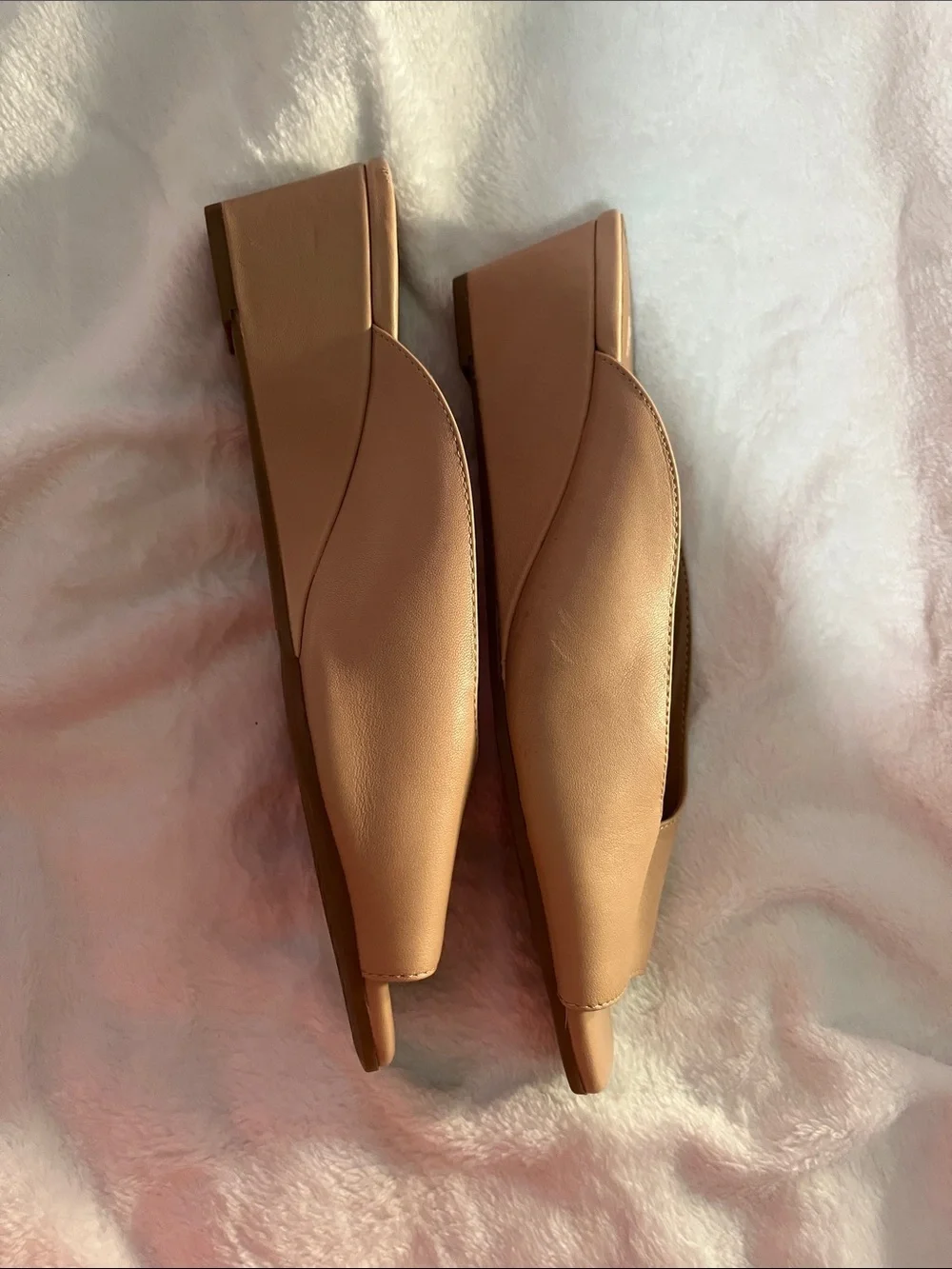 AEROSOLES Women's Open-Toe Tan Slide Mules
